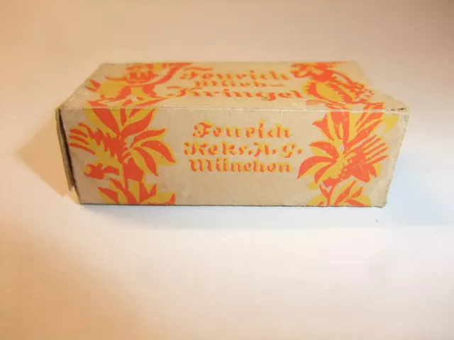 a Kaufmannsladen Schaugericht Pappschachtel Verpackung Feurich mürb-Kringel 1930 3