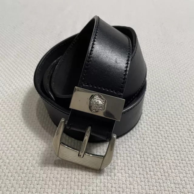 Gianni Versace Vintage Medusa Head Black Leather Belt Size 40”