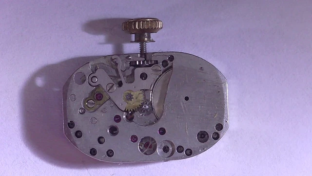 VINTAGE ANCIEN Mouvement de Montre Clockwork UhrWerk KODY Calibre