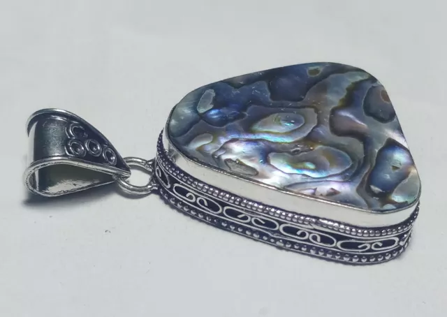 Top Quality Abalone Shel Gemstone Pendent Fashion Jewelry 85 Crat S.1.5" A6873