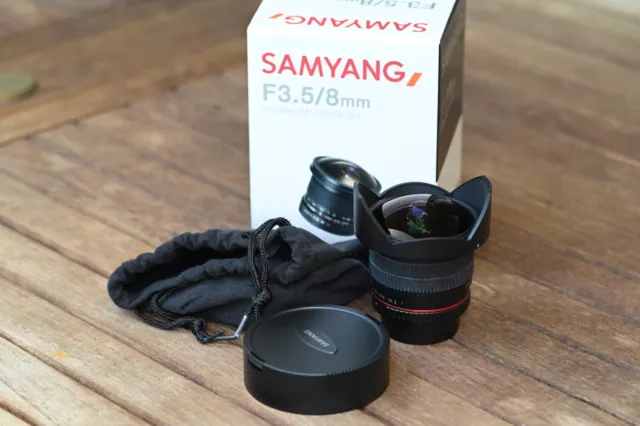 Samyang 8mm f/3.5 UMC Fish-eye CS II - per Nikon F