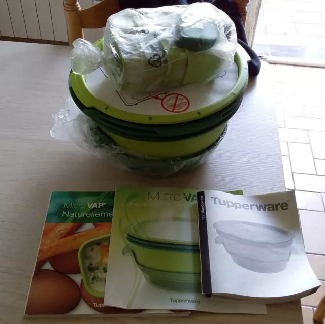 TUPPERWARE Micro Vap + insert + 8 ramequins + livre recettes et notices neuf