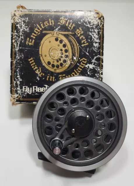 DAIWA 809 (J W YOUNG BUILT) 3 1/2” TROUT FLY FISHING REEL SIDE