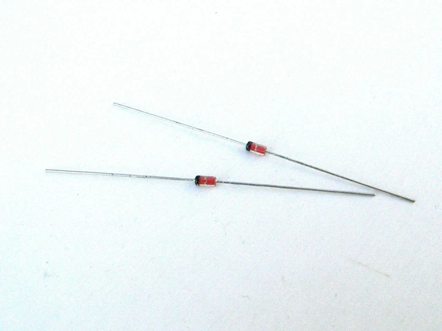 SFD107 Germanium Glass Diodes THOMSON-CSF (lot de 25 pièces SFD107 Germanium Glass Diodes THOMSON-CSF (lot de 25 pièces