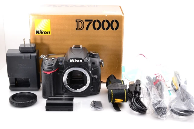 Nikon D7000 16.2 MP Digital Camera Body with Box shutter count 20870 Near Mint++