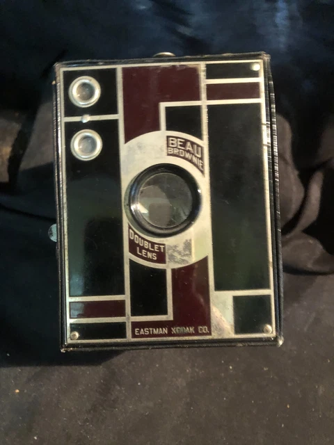 Kodak - N° 2C Brownie modèle A | Stereo Antica