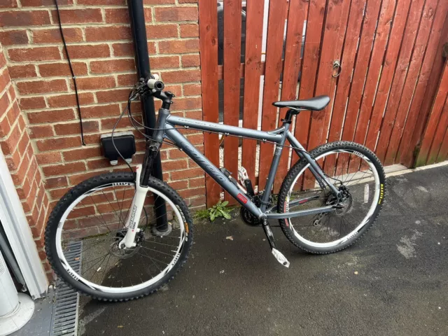 BIKE CARRERA KRAKEN size 16 frame 26