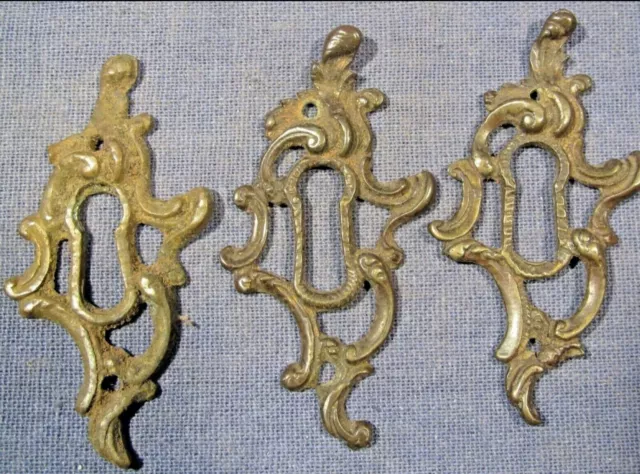 RARE 18th CENTURY SET OF 3 Period Thomas Chippendale ROCOCO Escutcheons!