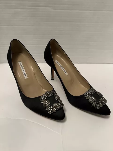 MANOLO BLAHNIK Black Hangisi Satin Jewel Buckle Pumps Sz US 9 / EU 40