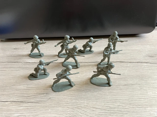 1:35 - WW1 Soldats Français en combat