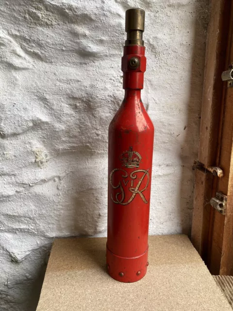 Vintage WW2 George VI Monogrammed Fire Extinguisher, attractive, pos from RAF