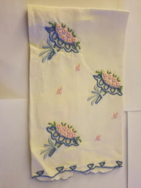 Vintage 50'S Embroidered & Cutwork Bridal Bouquet Wedding Linen Tea Hand Towel
