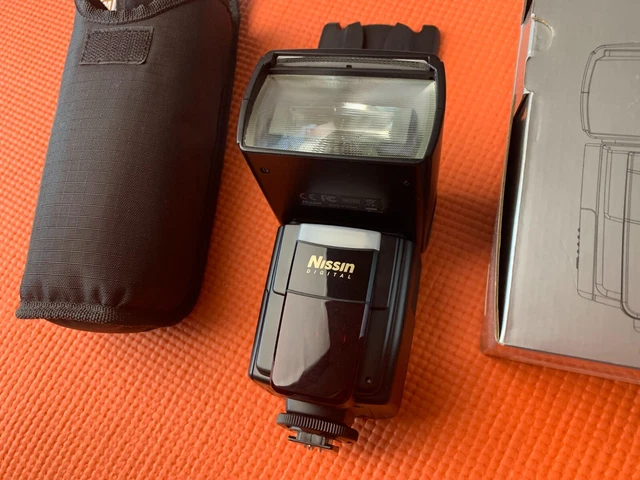 *READ* Nissin Di866 Flash for Nikon Digital Speed Light with Case - MiE