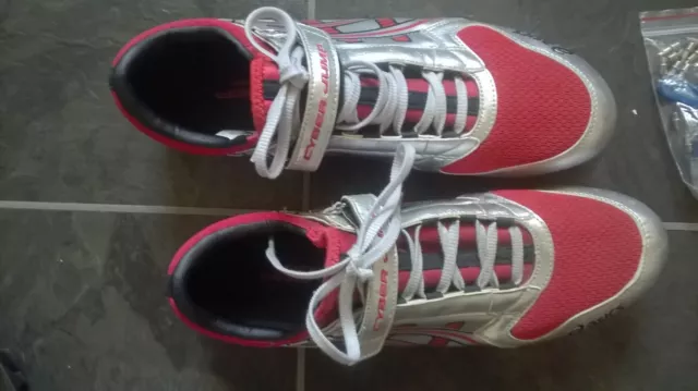 Asics cyber sprint top