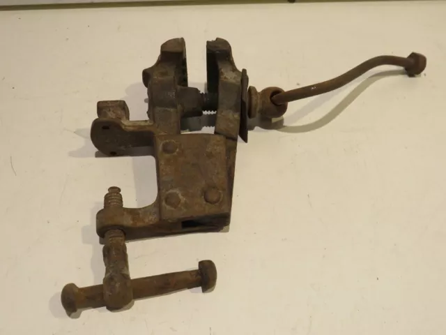 antica MORSA DA BANCO PICCOLA da orologiaio attrezzo utensile vintage per