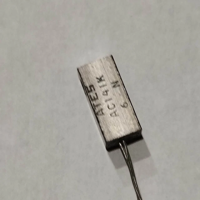 Lot De 2 Transistors BD233 Patte Gold - NOS (New Old Stock), Référence CL2/42
