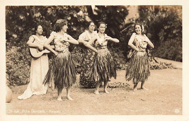 RPPC Hula Dancers Girls Women Grass Skirts Hawaii Vintage Real Photo P185