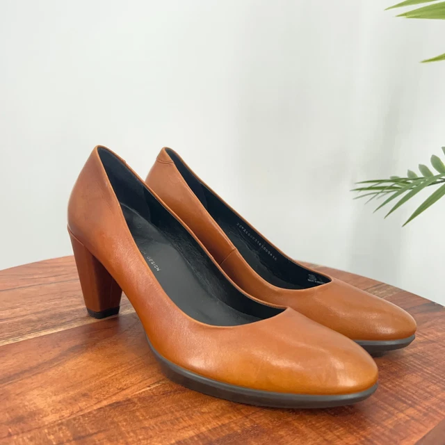 Ecco shape 55 pump outlet