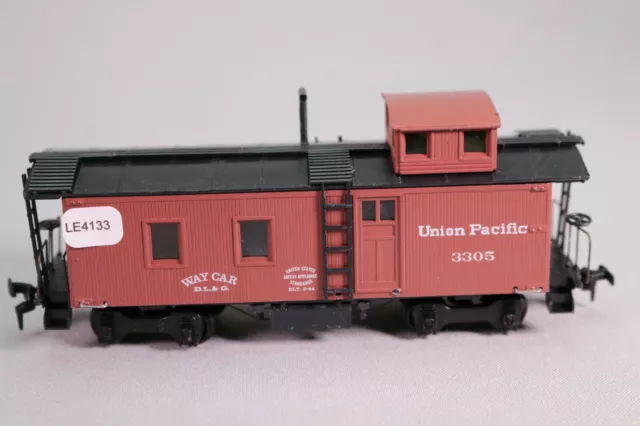 LE4133 ROUNDHOUSE Ho Wagon queue US Wide vision caboose Union Pacific 3305