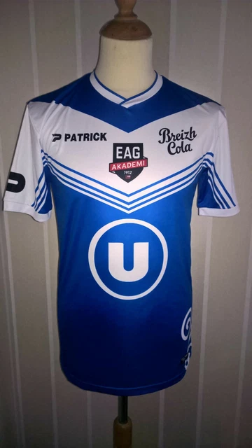 Maillots de foot vintage de l'EA Guingamp – Le Maillot