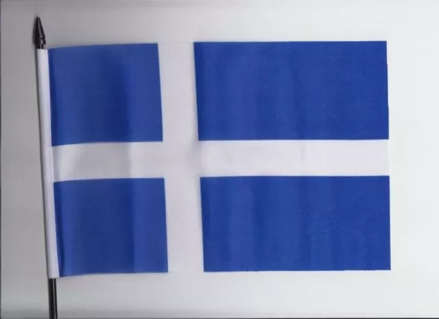 Shetland Islands Hand Flag (9" x 6")