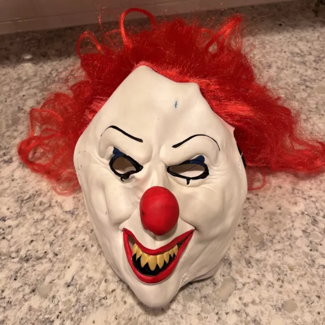 Vtg Warner Bros Pennywise Clown Halloween Mask Rubie’s Costume Company Vintage