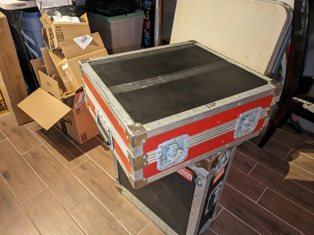 Used Road Case  20x18