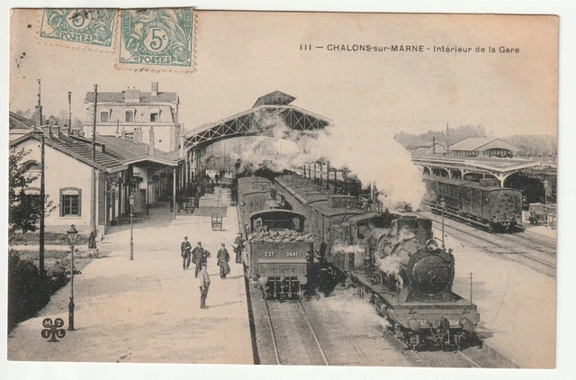 CHALONS SUR MARNE - Marne - CPA 51 - Gare Train - Intérieur de la Gare 3