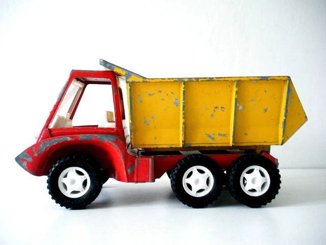 ANCIEN CAMION A.S.S Wiking Magirus-Deutz benne basculante 1976 GK 673