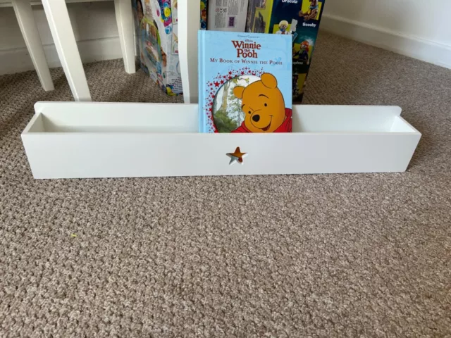 Childrens book shelf