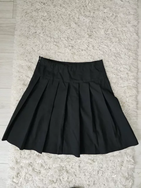 Girl's black school skirt size 4-6