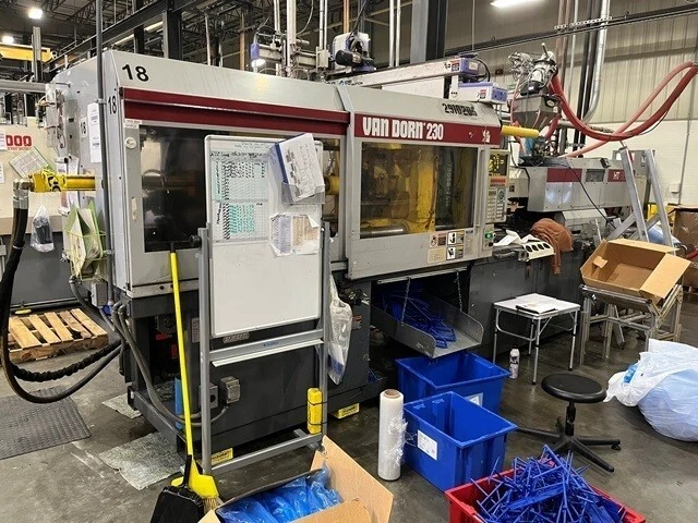 230 Ton 25.4 Oz VAN DORN 230HT-1220 Injection Molding Machine, 1999