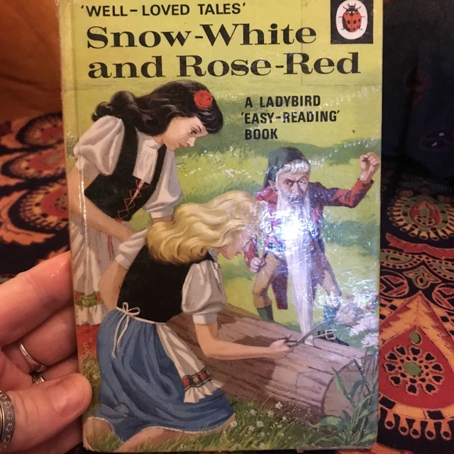 LADYBIRD BOOK SERIES 606D Well Loved Tales Snow White and Rose Red £20. ...