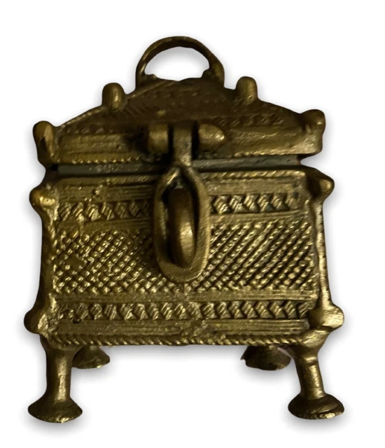 Antigua caja india boda cincelada bronce arte geométrico asiático pátina antigua 19