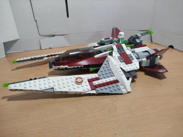 LEGO Star Wars: Jedi Scout Fighter (75051) mit Jek-14