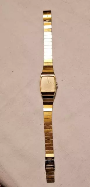 Vintage Seiko Quartz Women's Watch 2020-5860 RO Gold Tone