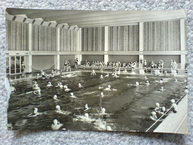 1 alte AK Deutschland, Ostseebad Kühlungsborn, Schwimmhalle, gelaufen um 1974
