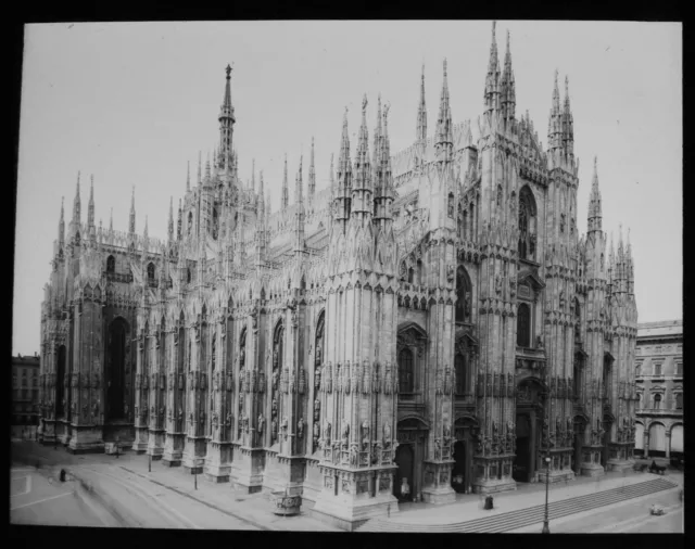 ANTIQUE Magic Lantern Slide MILAN DUOMO C1900 PHOTO ITALY MILANO CATHEDRAL