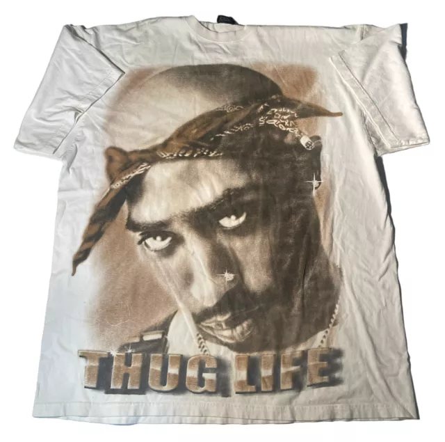 Terrific 2Pac Tupac Shakur White Bandana Double Image Heavenly Flower  Pattern Background Hip Hop Rap Surprise a Winner Olympic Colour Fans  Collectable Wearable & Wall Hangable Gold Medal : : Sports 