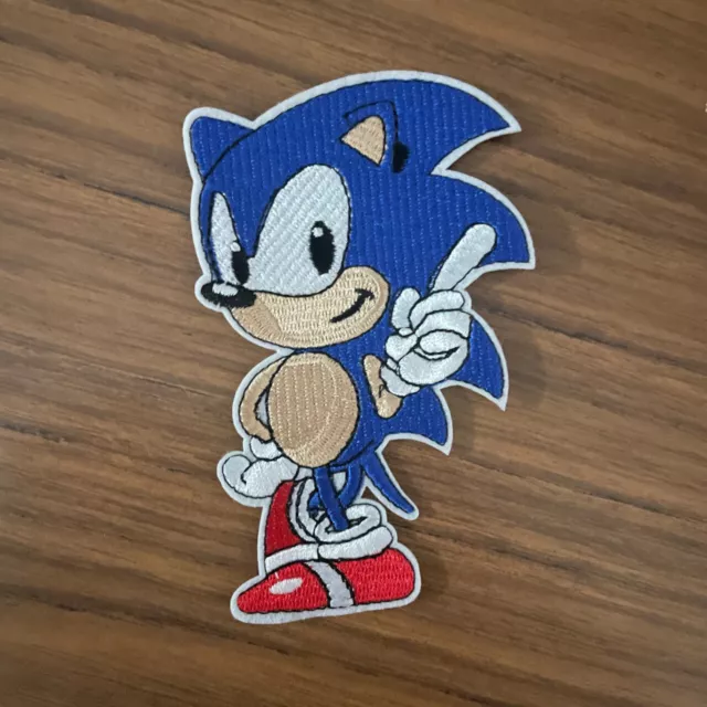 1pc Hedgehog sonic Embroidered video game Patch Iron Applique craft sew #2356