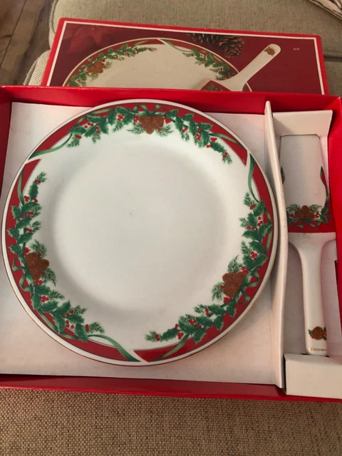 Tienshan Fine China Cake Dish & Server New