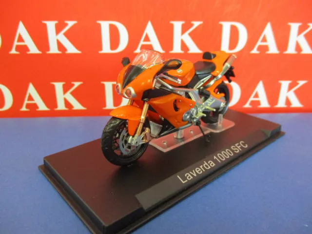 Die cast 1/24 Modellino Moto Laverda 1000 SFC 2