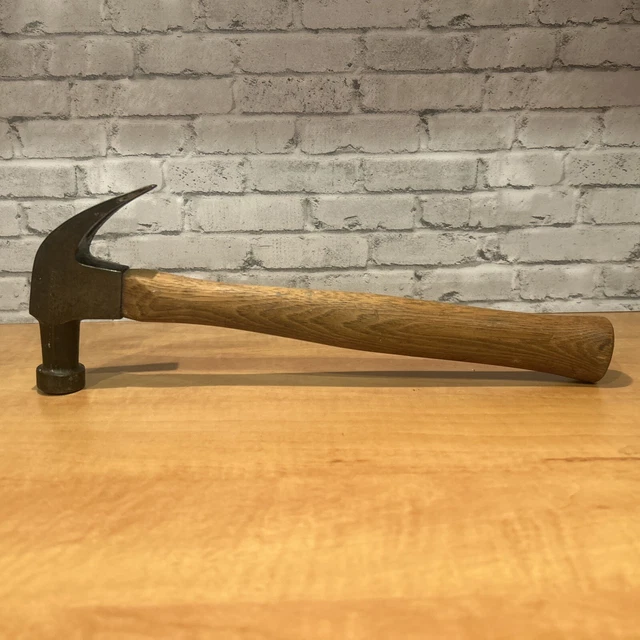 VINTAGE CRAFTSMAN 16OZ Curved Claw Hammer with Wooden Handle MSeries