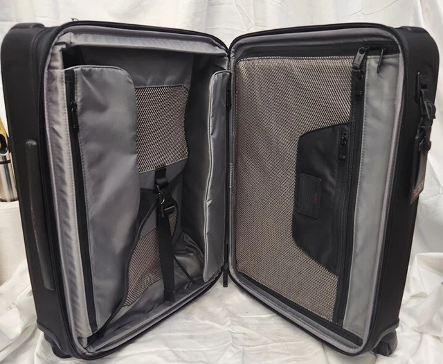 Tumi Alpha 3 Continental Expandable 4-Wheel Carry-On $975.00