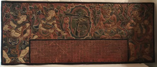 Rare calendrier Tika Bali en bois
