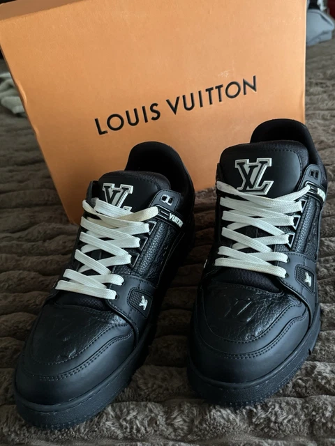 Size 8LV/9US - Louis Vuitton Skate Green Sneakers? Worn 1X/Retail $2.5K! Louis Vuitton | Shoes | Size 8lv9us Louis Vuitton Skate  main image 3