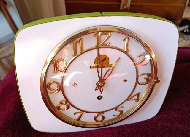 Montre Hamilton TV – Année 1965 – Mécanique Manuelle – Cadran Argenté – Modèle Très Rare – En état De Marche