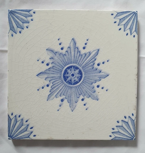 Gorgeous English Symmetric Blue & White 6 Inch Tile, Circa 19Th Century