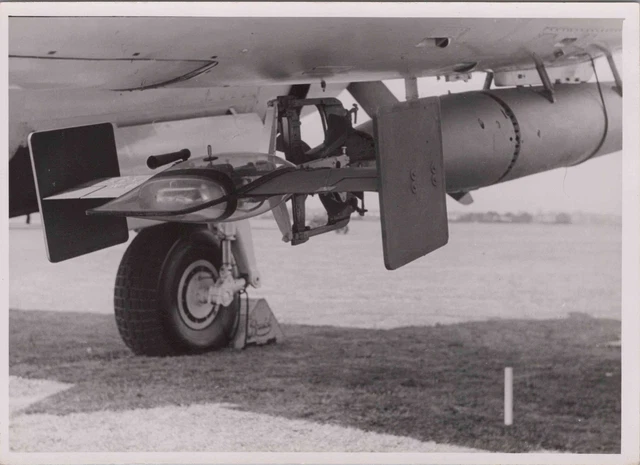 Bristol Brigand Undercarriage Original Vintage Press Photo Raf Royal Air Force 2