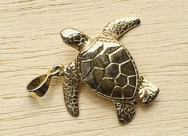 Vintage 14K Solid Gold Turtle Pendant | 5.2g